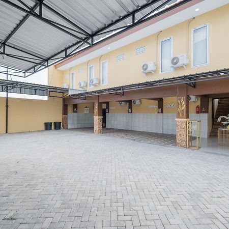 Kedungwaru Reddoorz Syariah Near Rsud Dr Iskak Tulungagung酒店 外观 照片
