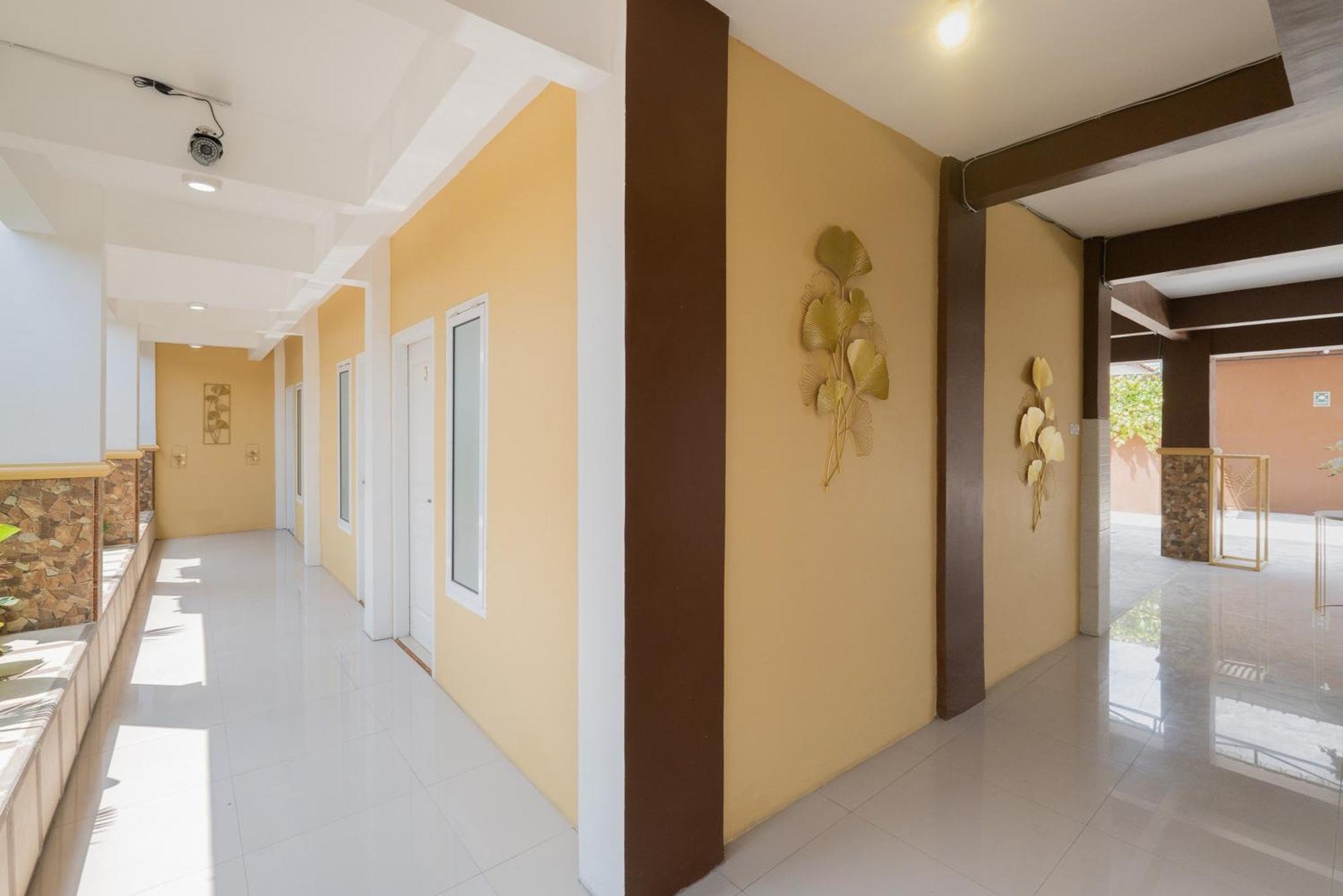 Kedungwaru Reddoorz Syariah Near Rsud Dr Iskak Tulungagung酒店 外观 照片