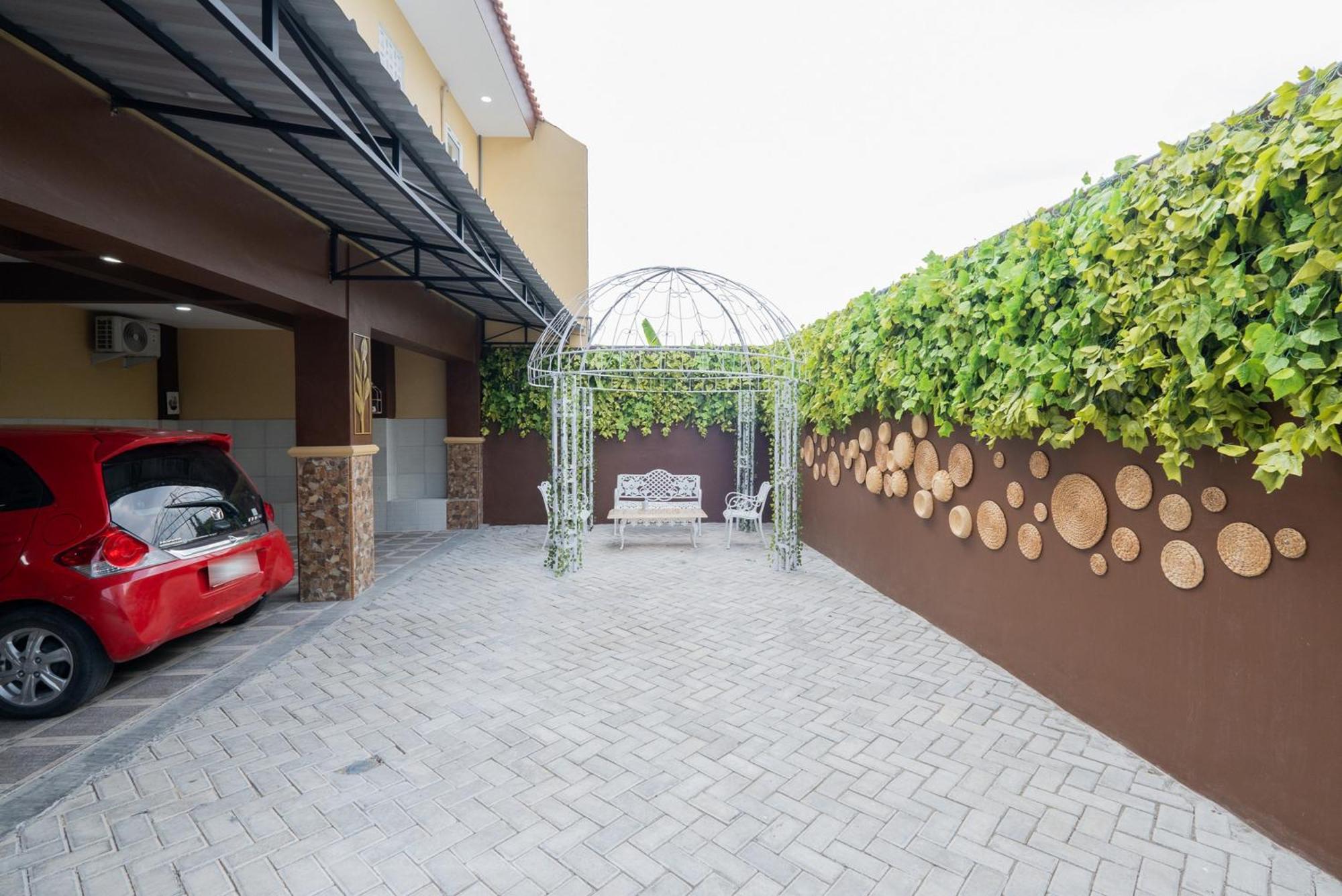 Kedungwaru Reddoorz Syariah Near Rsud Dr Iskak Tulungagung酒店 外观 照片
