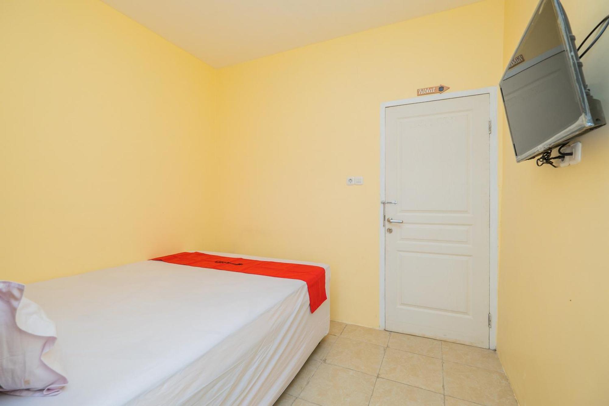 Kedungwaru Reddoorz Syariah Near Rsud Dr Iskak Tulungagung酒店 外观 照片